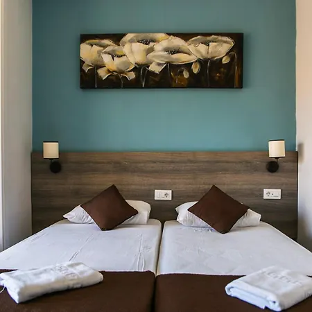 Garden 3* San Julián