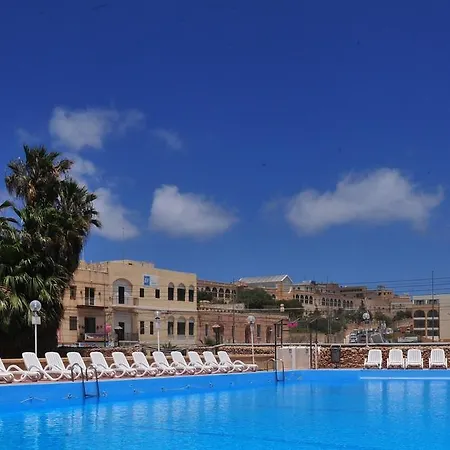 Garden Hotel Saint Julian's