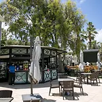 Garden Hotel Saint Julian's