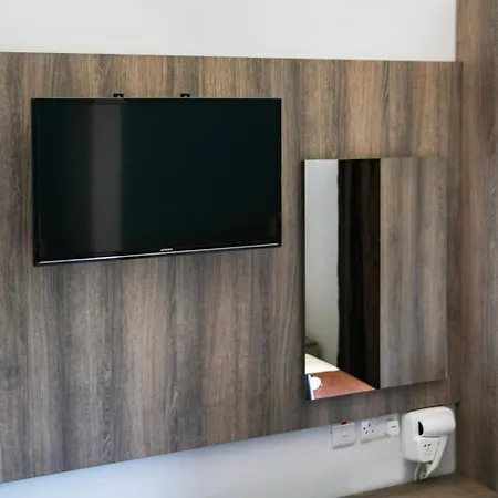 Garden Hotel St. Julian's