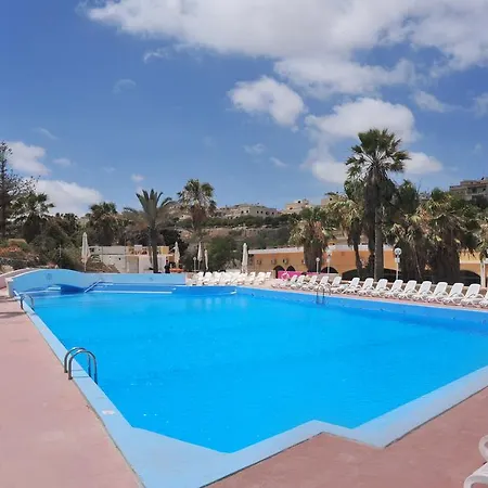 Garden Hotel 3*