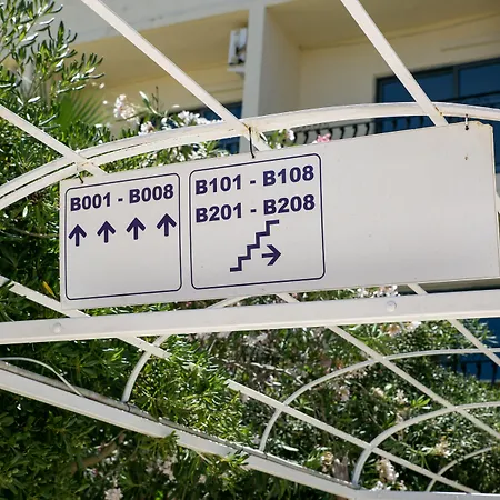 Garden 3* San Ġiljan