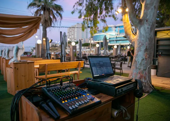 Garden Hotel St. Julian's