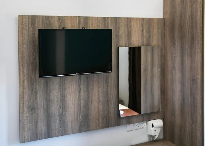 Garden Hotel Saint Julian's